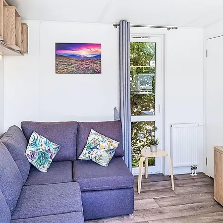 بيت للعطل Tiny Haus Sigl By Interhome *